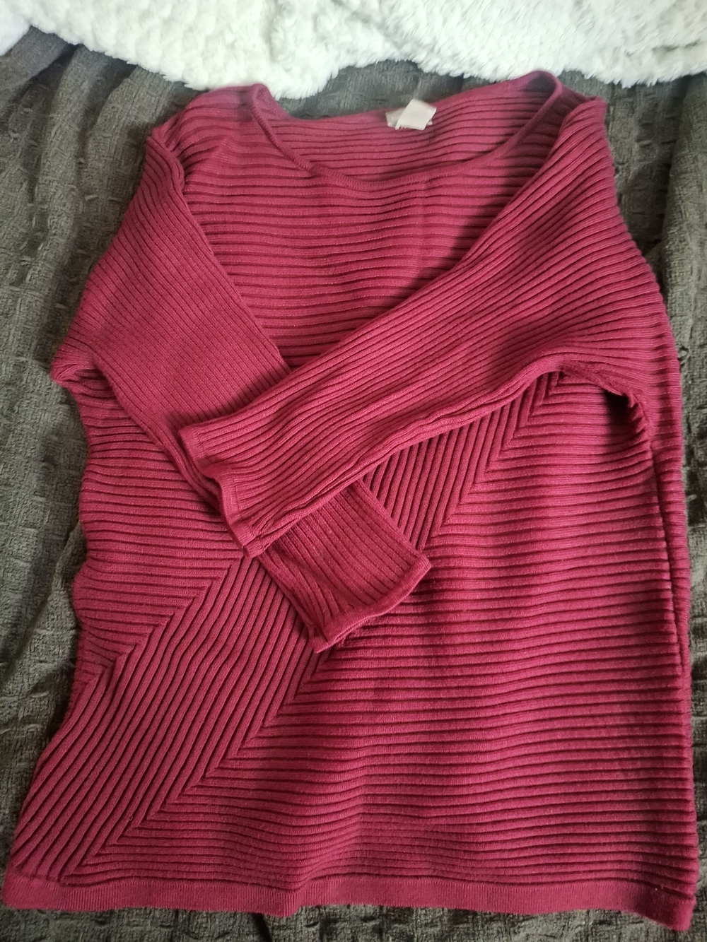 Chico's Ribbed Crewneck Sweater in Berry Pink